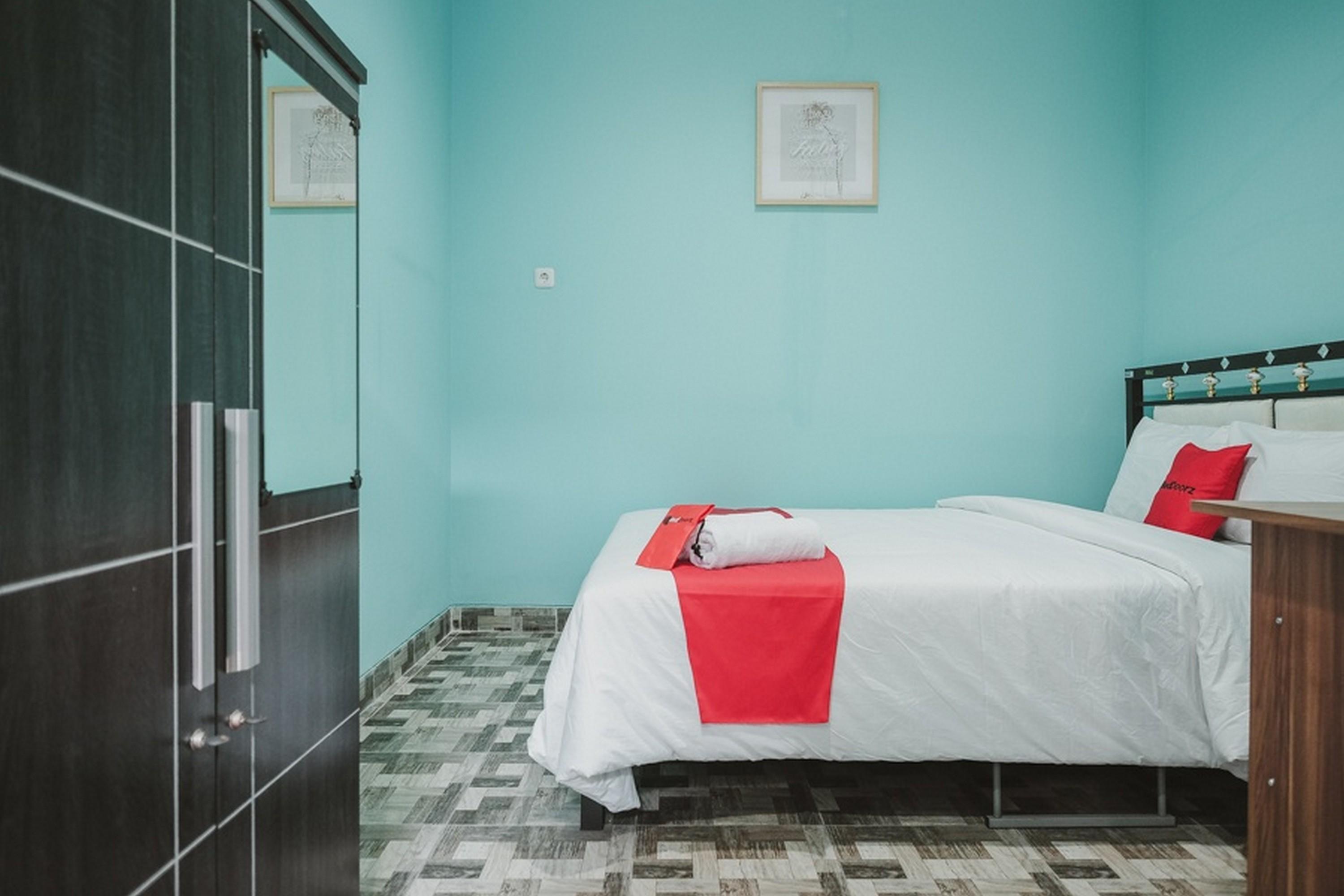 Hotel RedDoorz near RSUD Koja Jakarta Exterior foto
